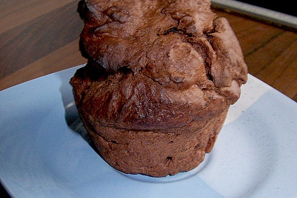 Schokoladenmuffin mit flüssiger Schokomitte