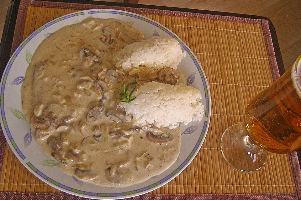 Champignon - Zwiebel - Rahm - Schnitzel