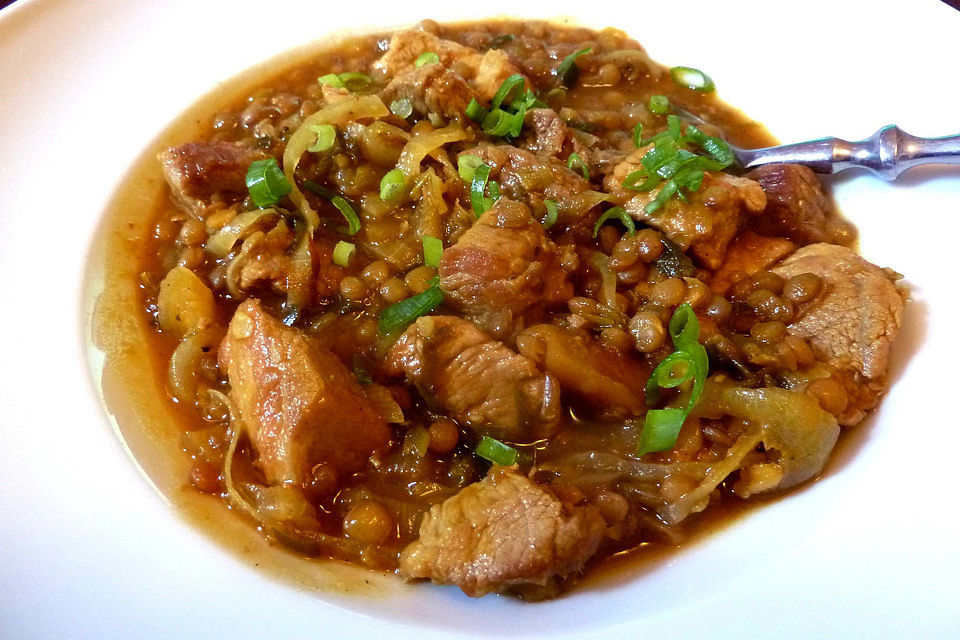 Linsencurry mit Schweinefleisch