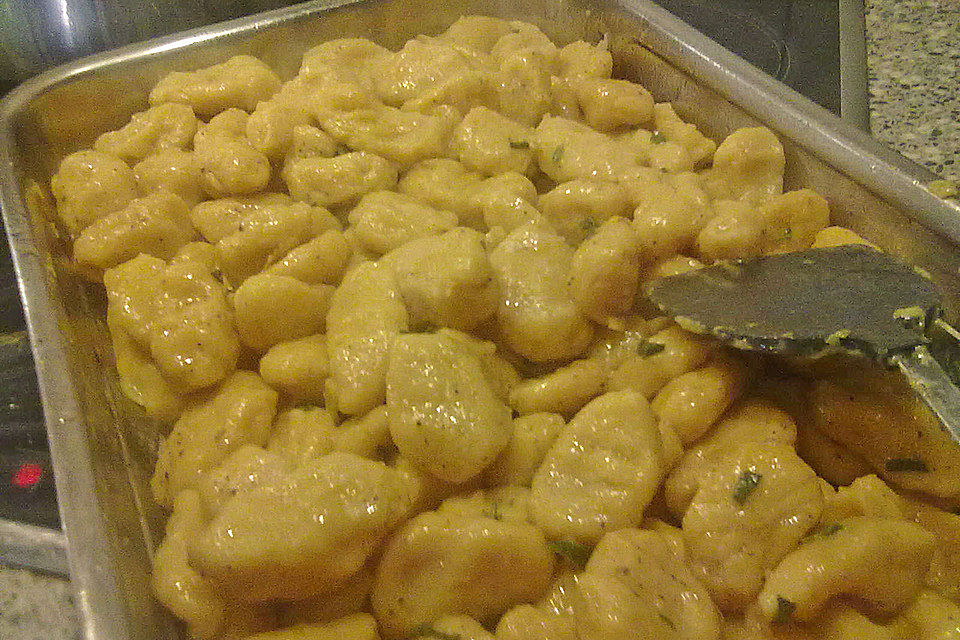 Kürbisgnocchi mit Salbeisauce