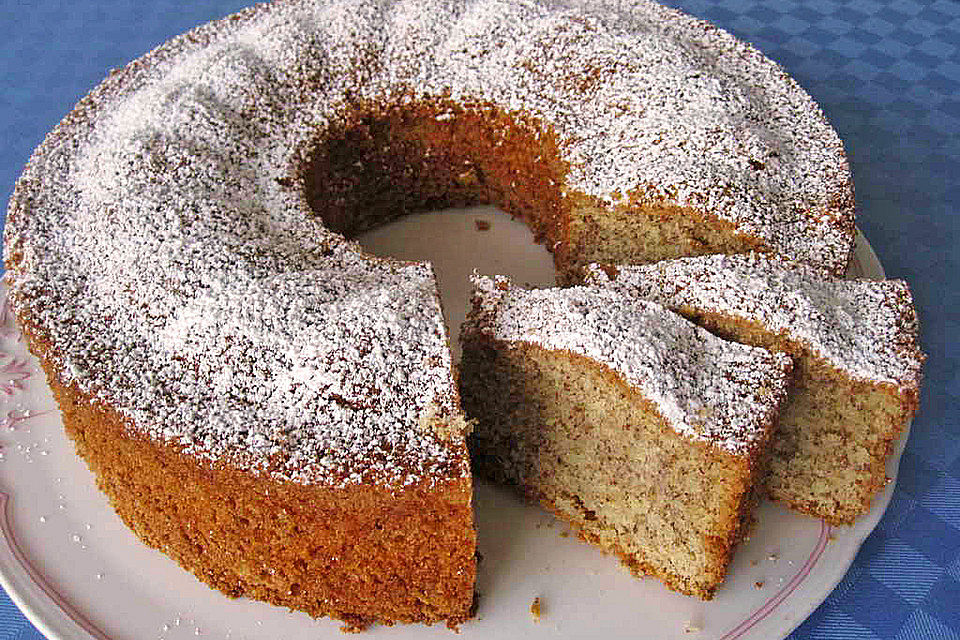 Eierlikör - Nuss - Kuchen