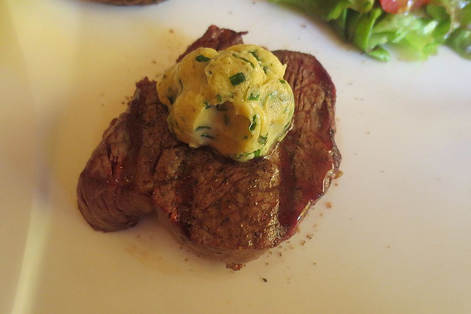 Filetsteak mit Würzbutter