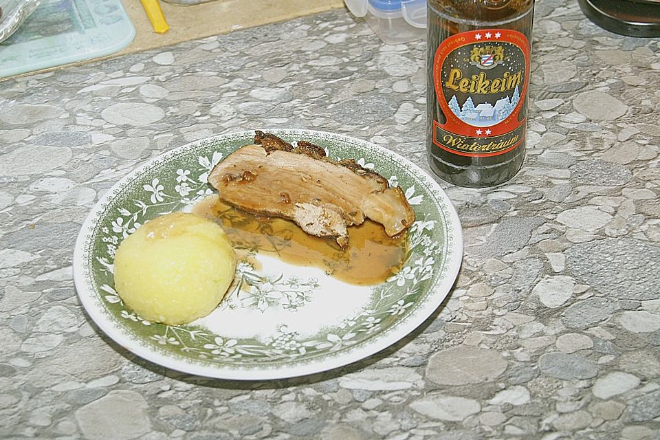 Saftiger Schweinebraten