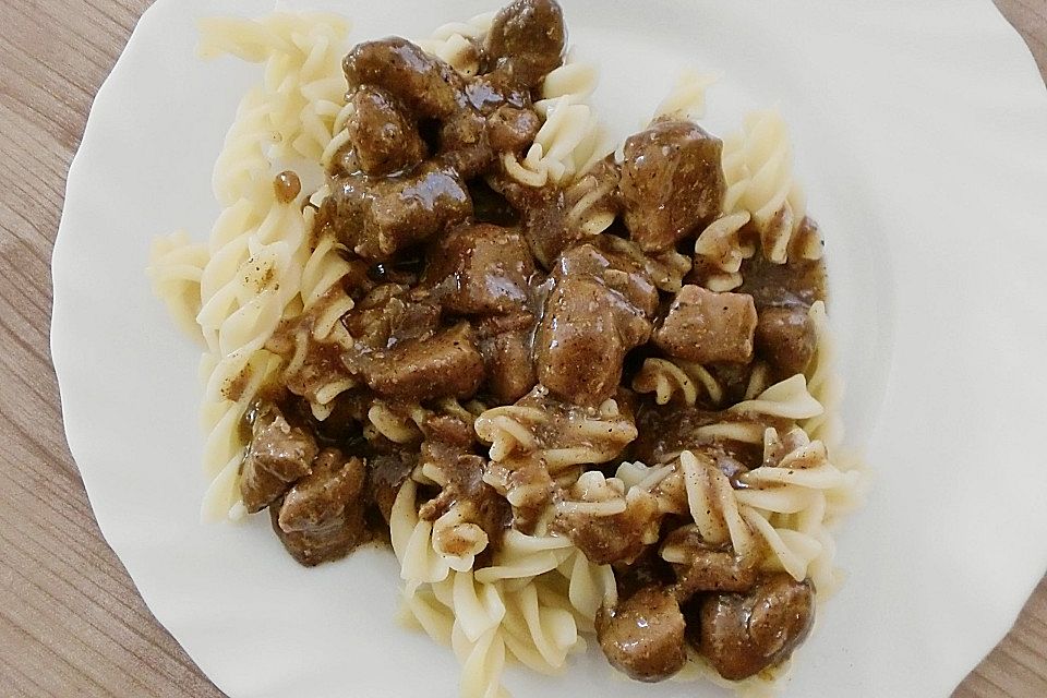 Gulasch nach Omas Rezept