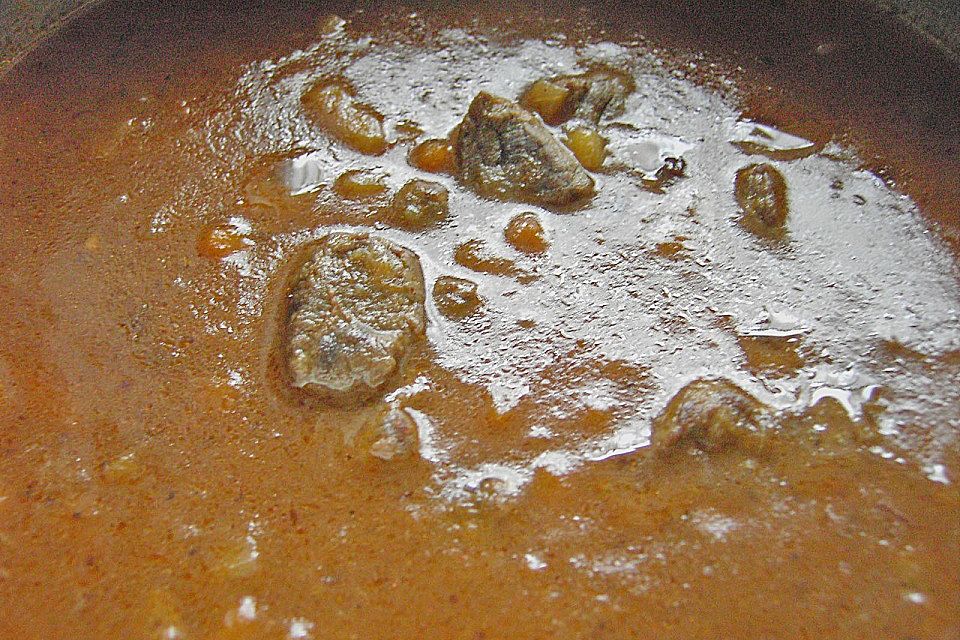 Gulasch nach Omas Rezept