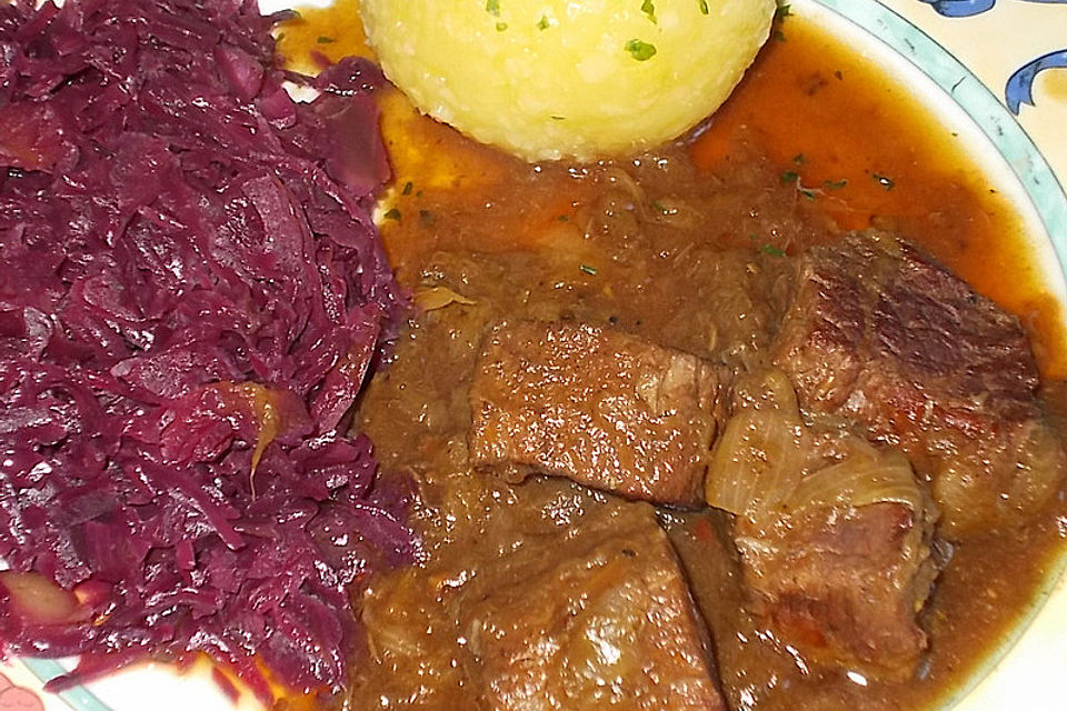 Gulasch nach Omas Rezept