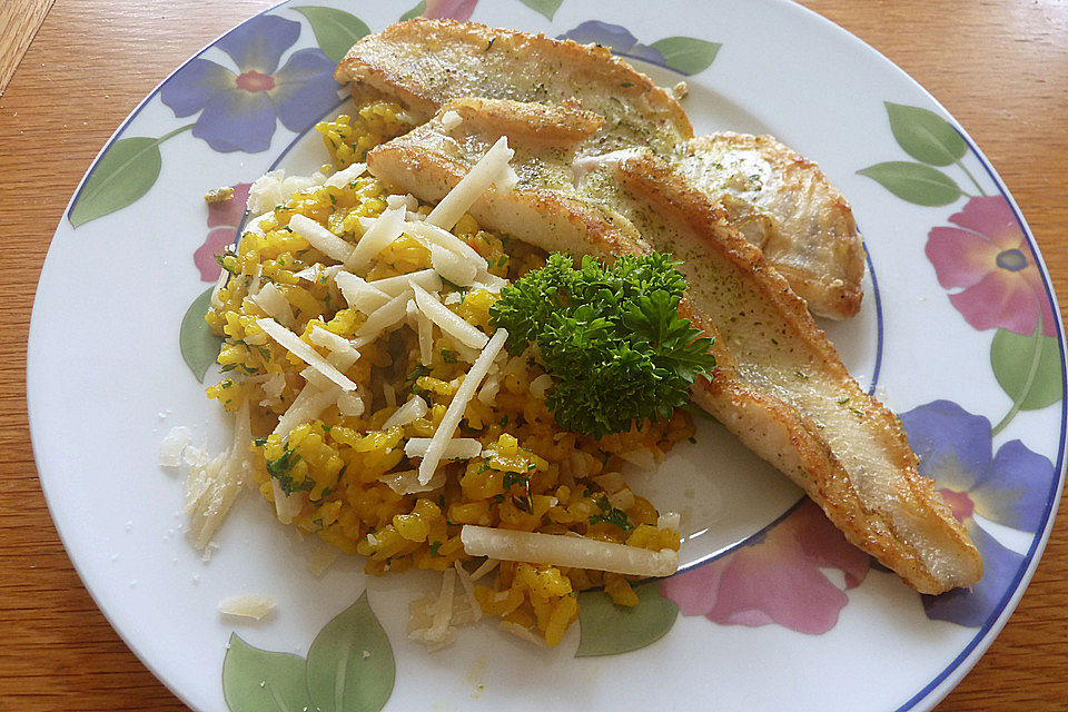 Safranrisotto mit frischen Kräutern