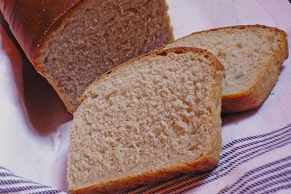 Weizentoastbrot mit Sauerteig