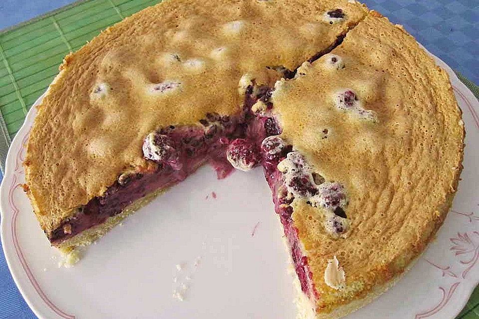 Brombeerkuchen mit Sahneguss