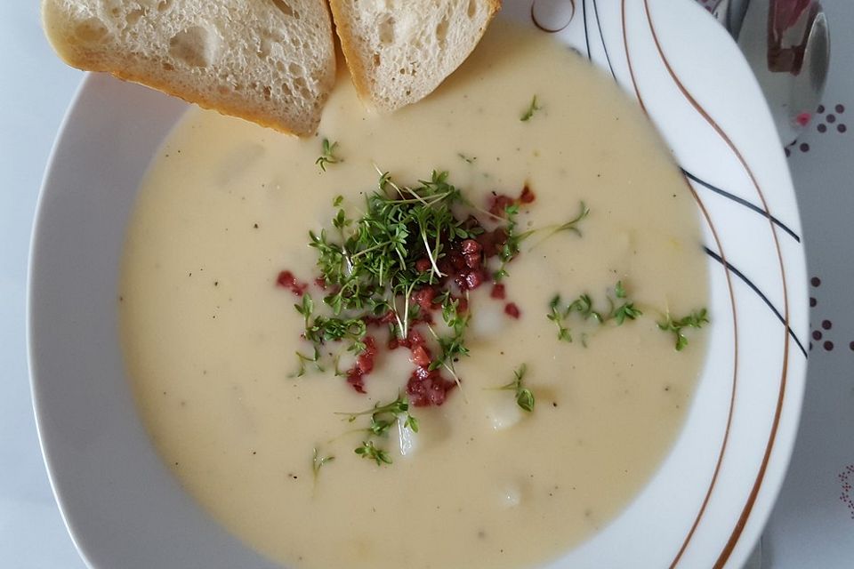 Spargelcremesuppe