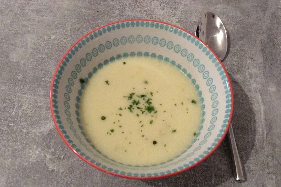 Spargelcremesuppe