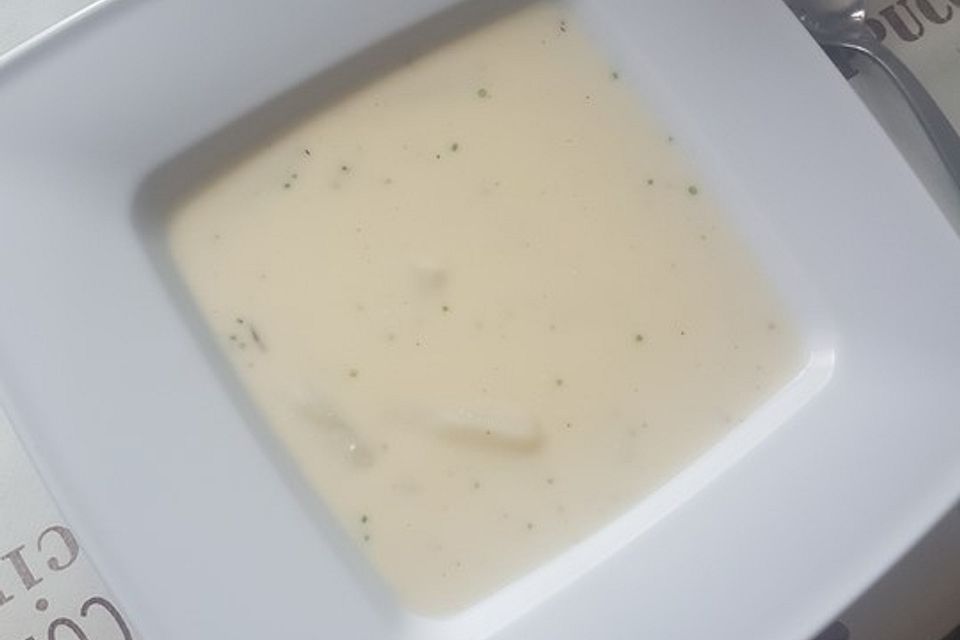 Spargelcremesuppe