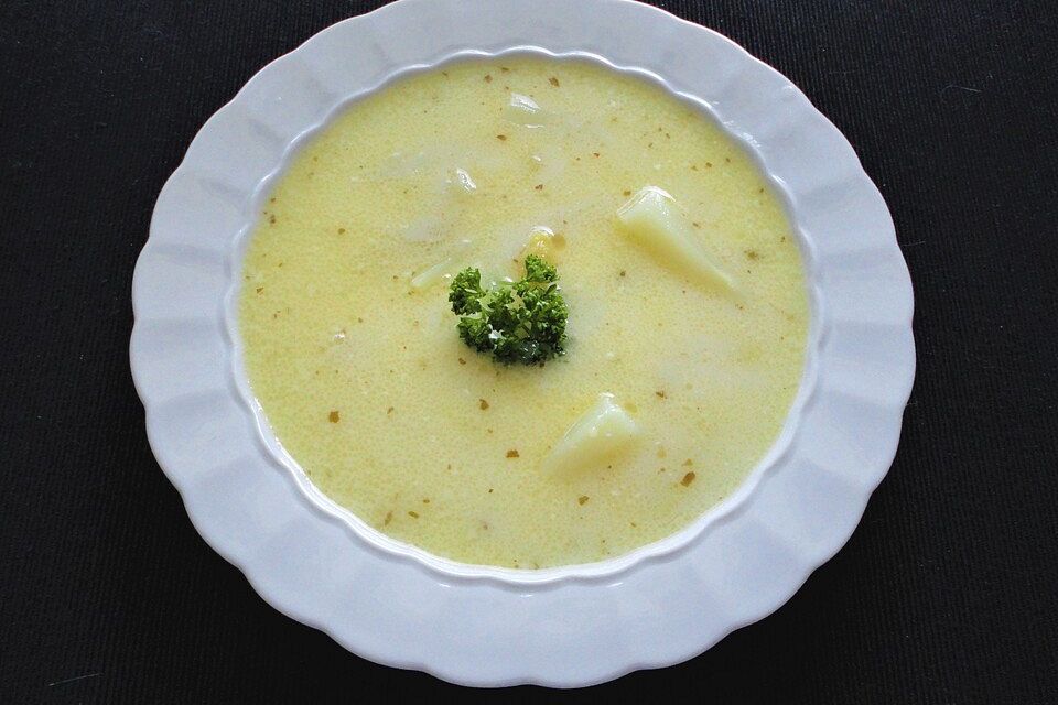 Spargelcremesuppe