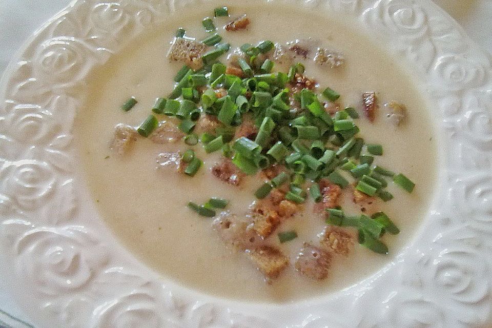 Spargelcremesuppe