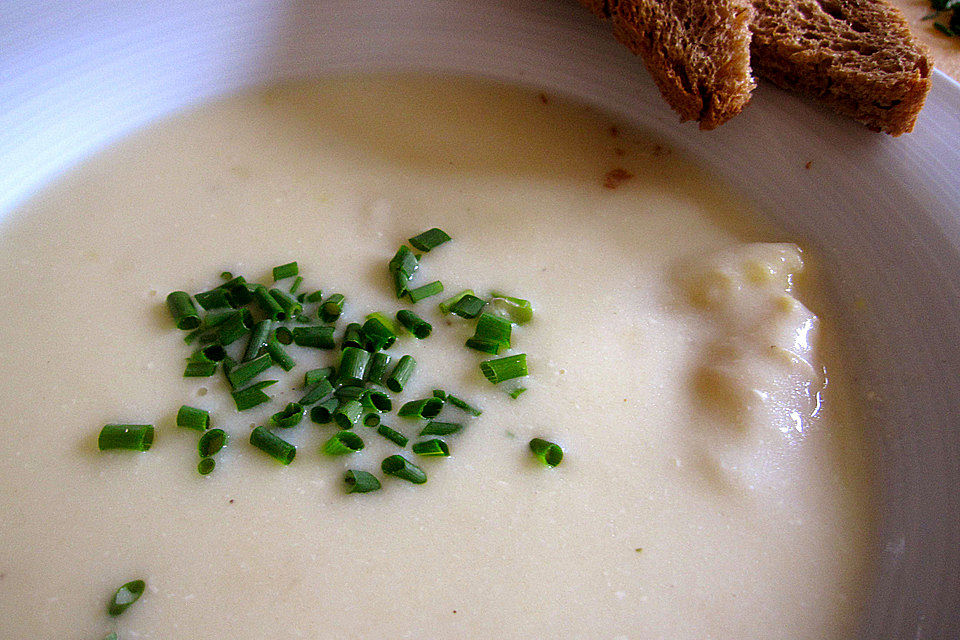 Spargelcremesuppe