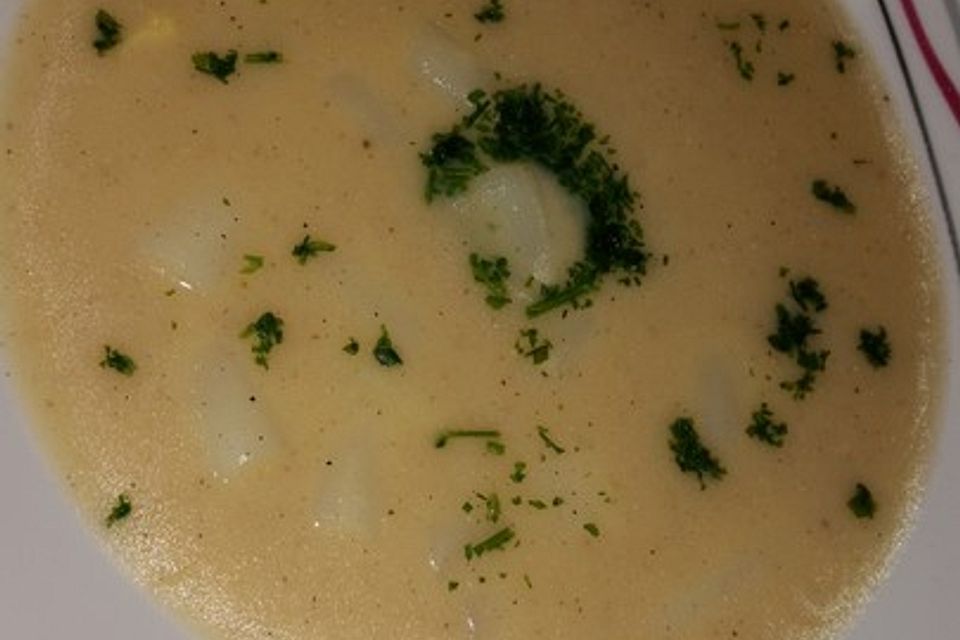 Spargelcremesuppe