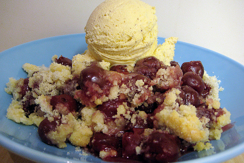 Kirsch Crumble