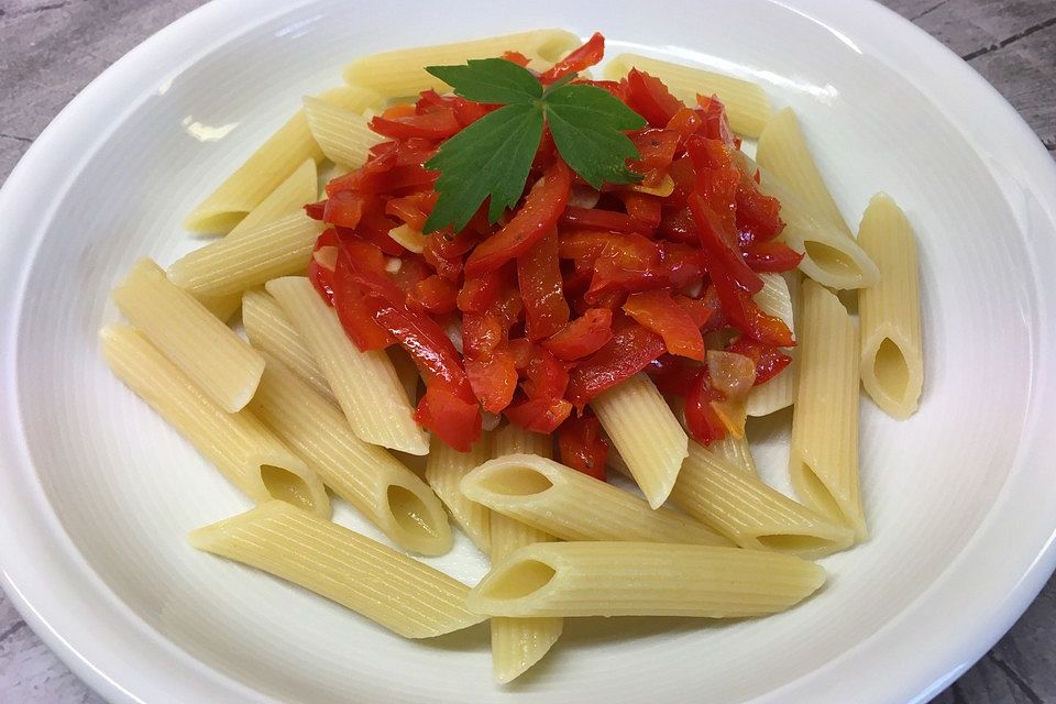 Rigatoni mit Paprika