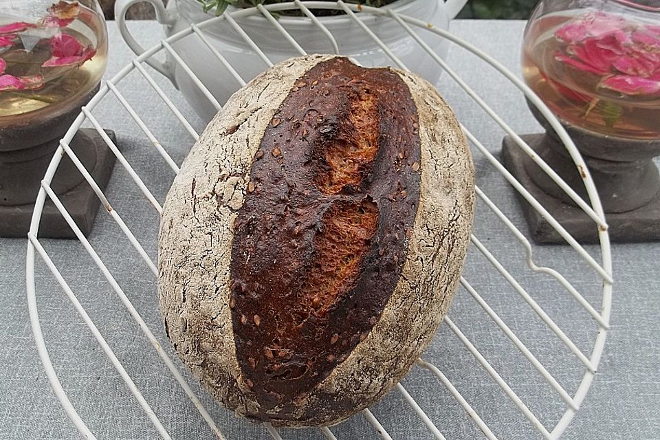 Sonnenblumenbrot