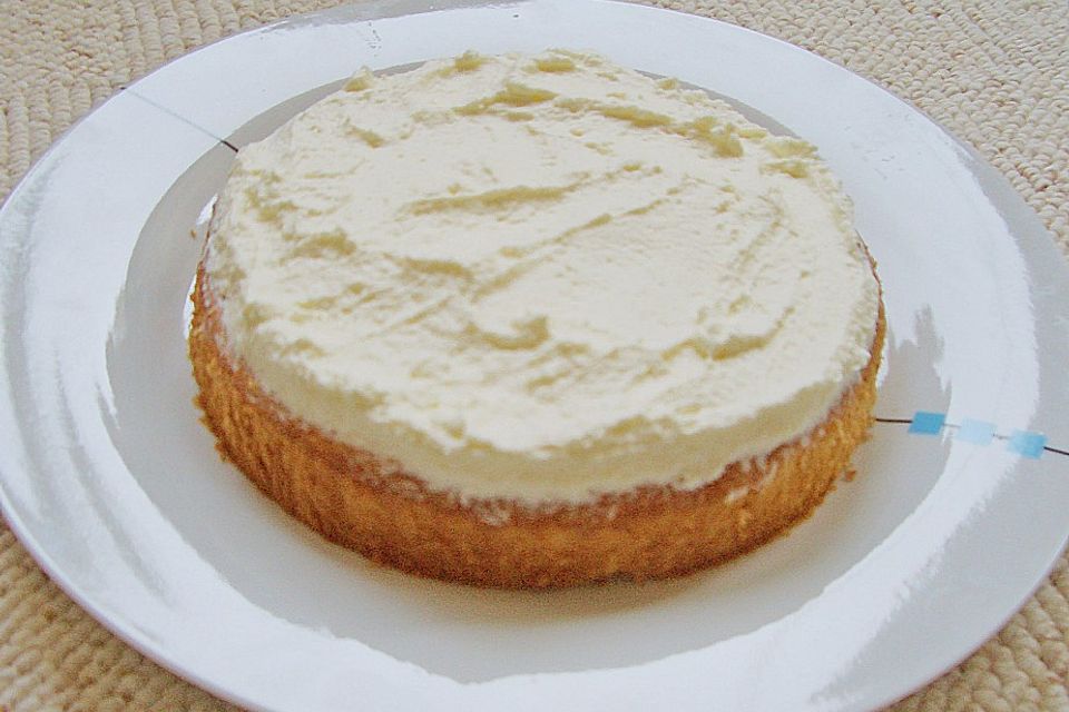 Erdbeer - Birnen - Torte