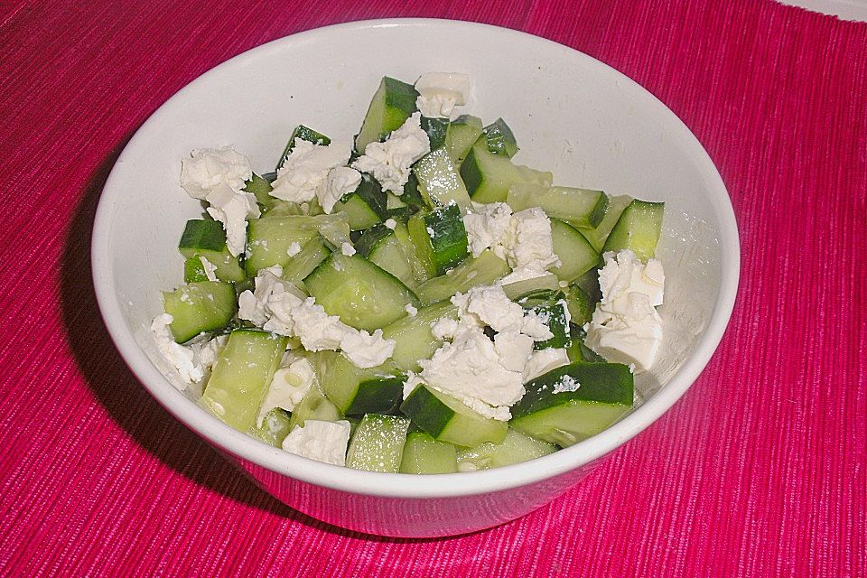 Gurken - Feta - Salat