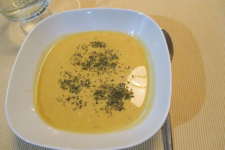 Karotten - Joghurt - Suppe