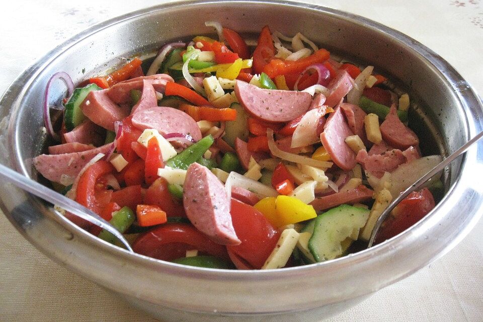 Feuriger Paprika - Gurken - Salat