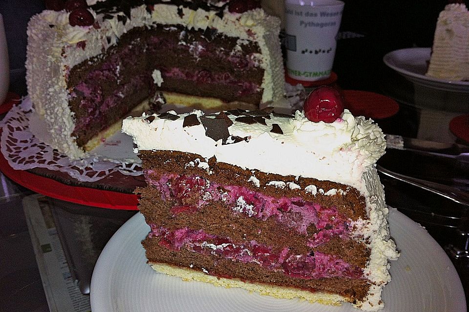 Schwarzwälder Kirschtorte