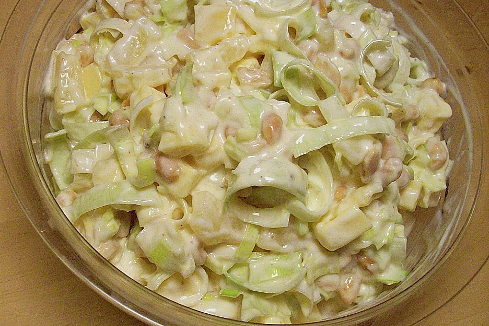 Käse - Erdnuss - Salat