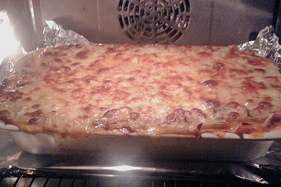 Lasagne mit getrockneten Steinpilzen