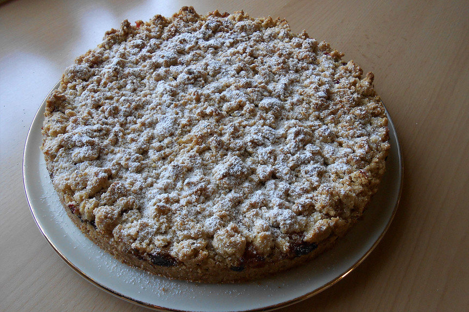 Zwetschgenkuchen mit Streuseln