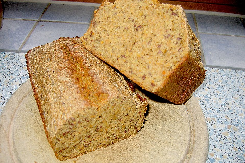 Apfel-Karotten-Mehrkornbrot