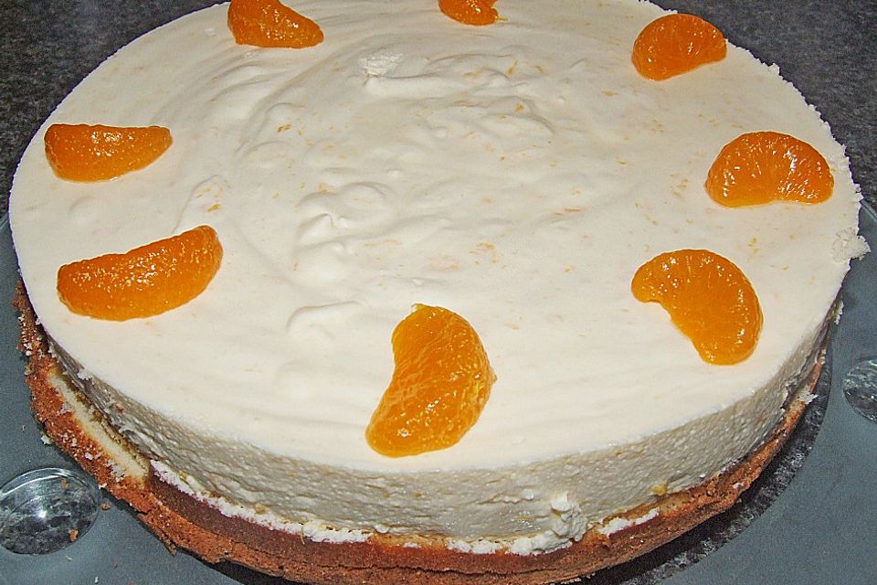 Frischkäsetorte mit Mandarinen