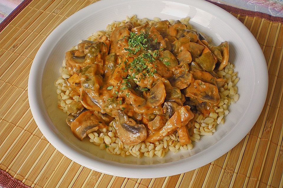 Tofu Stroganoff