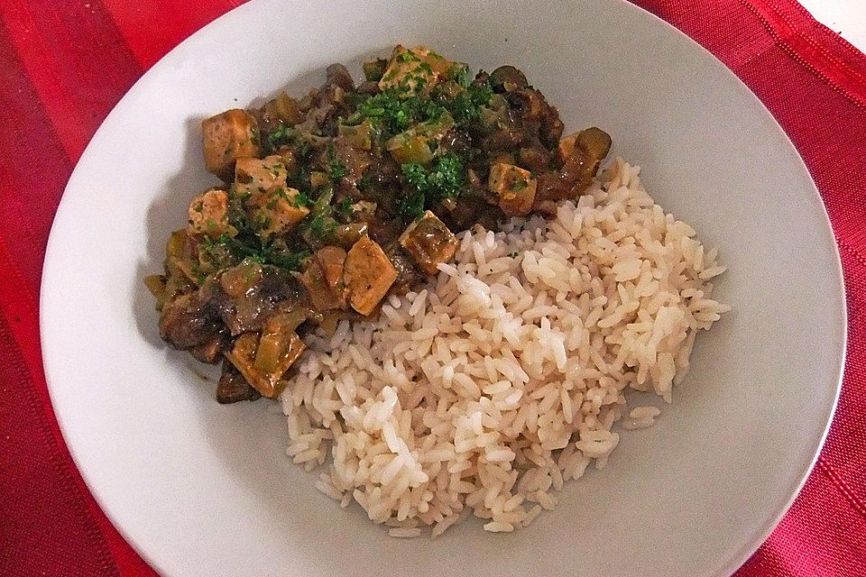 Tofu Stroganoff