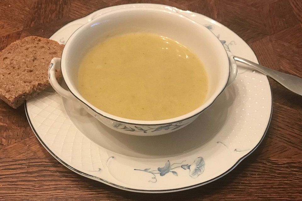 Brokkolisuppe