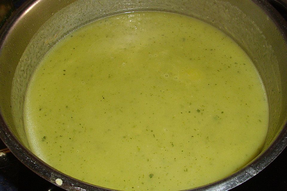 Brokkolisuppe