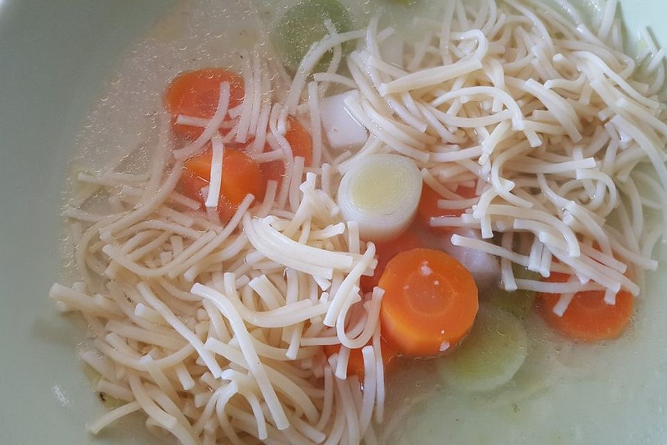 Mikes beste Hühnersuppe