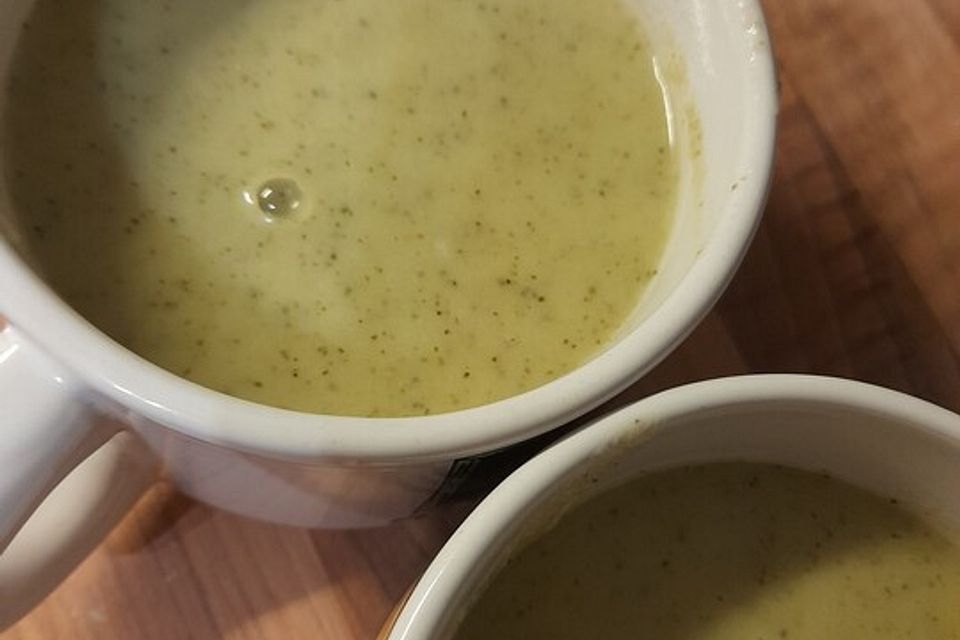 Brokkolisuppe 'light'