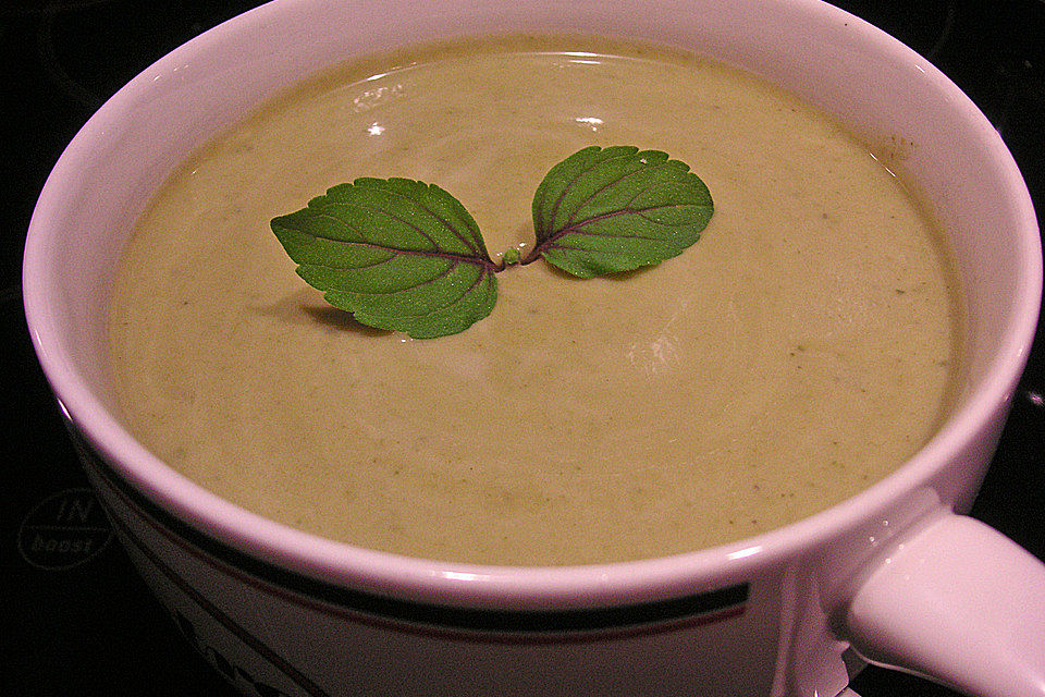 Brokkolisuppe 'light'