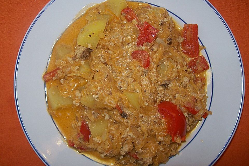 Szegediner Kartoffelgulasch