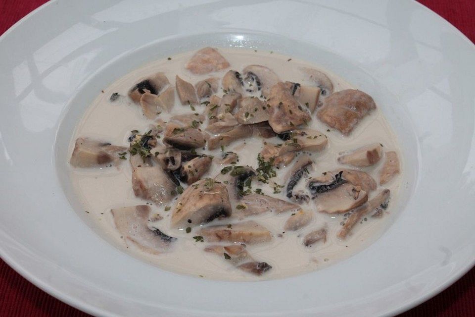 Champignon-Sahne Süppchen