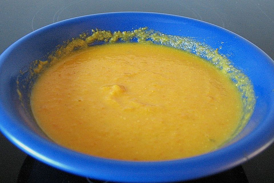 Möhren - Aprikosen - Suppe