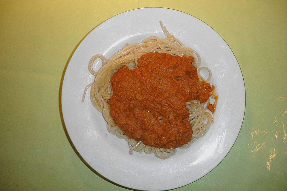 Spaghetti mit roten Linsen