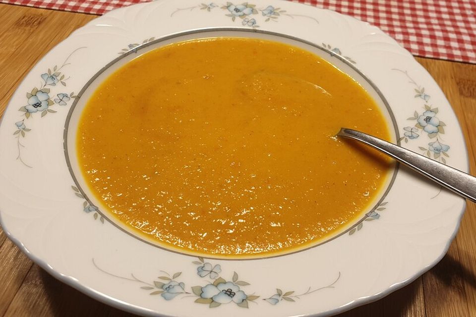 Kürbissuppe mit Kokosmilch