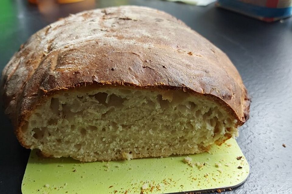 Kastenweißbrot und Freigeschobenes