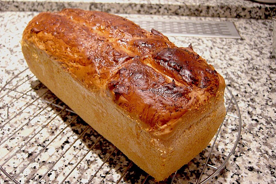 Kastenweißbrot und Freigeschobenes