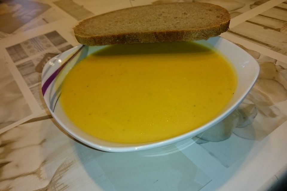 Butternut - Kürbis - Suppe