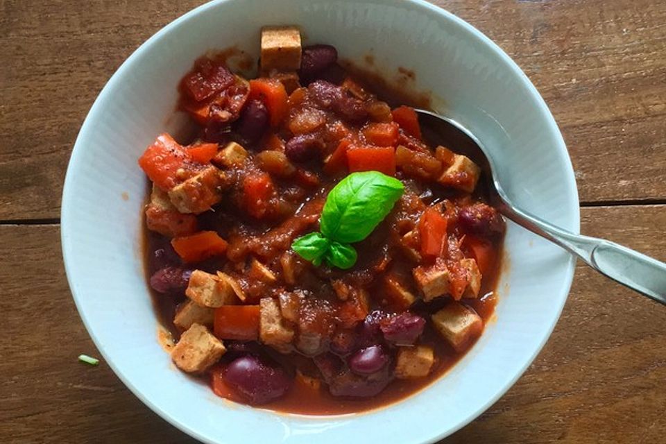 Schnelles Chili con Tofu