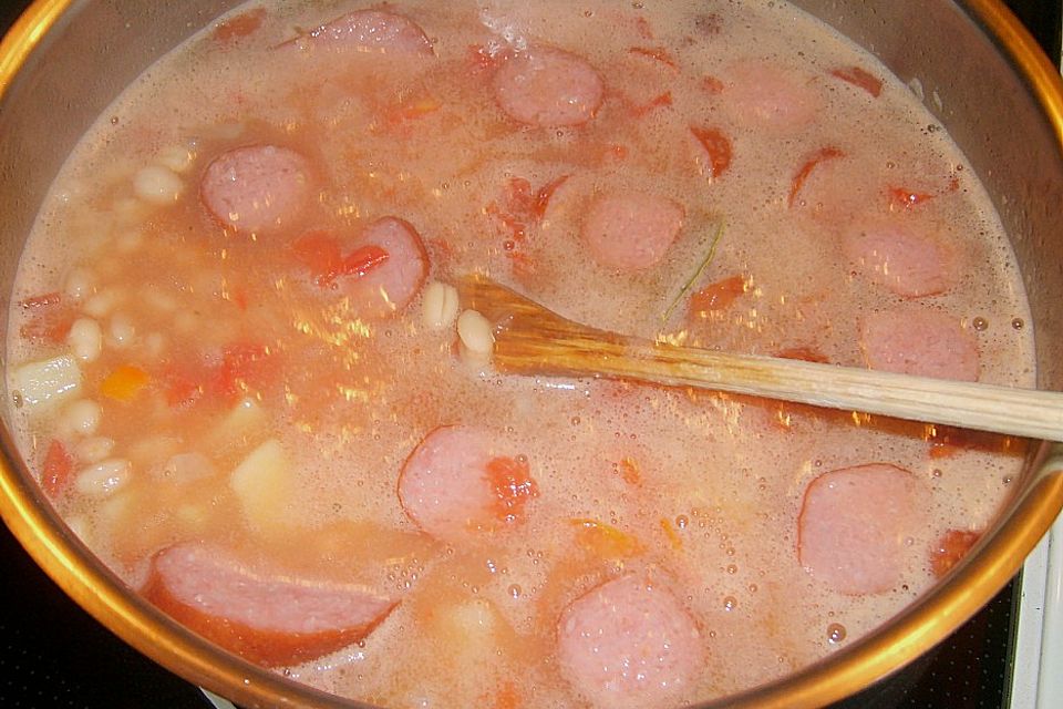 Pikante Bohnensuppe